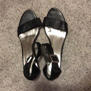 Nine West wedge sandals. Size 11m.